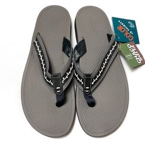 Chaco Playa pro leather gray and black flip flops NWT